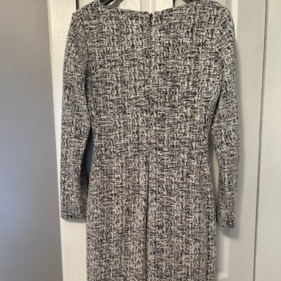 Ralph Lauren dress in size 6 - Picture 5 of 5